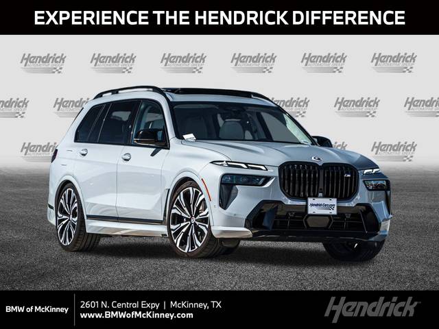 2023 BMW X7 M60i AWD photo