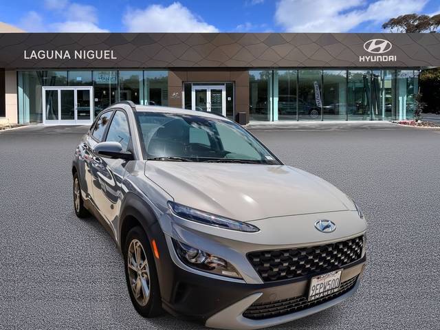 2023 Hyundai Kona SEL FWD photo
