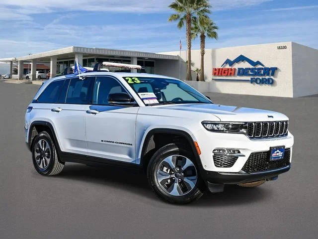 2023 Jeep Grand Cherokee 4WD photo
