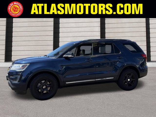 2016 Ford Explorer XLT 4WD photo