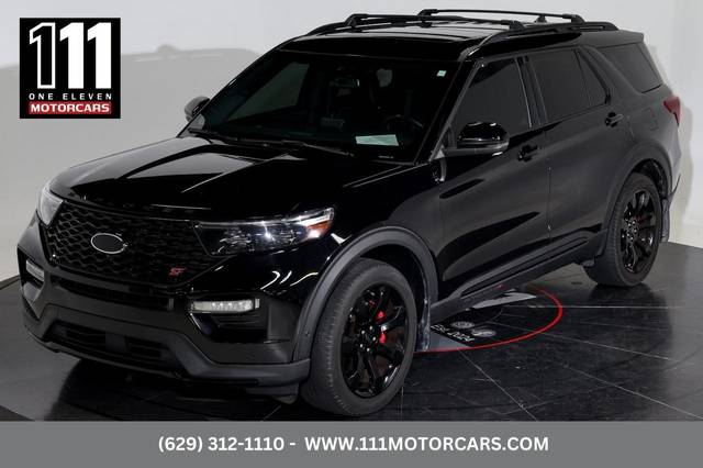 2023 Ford Explorer ST 4WD photo