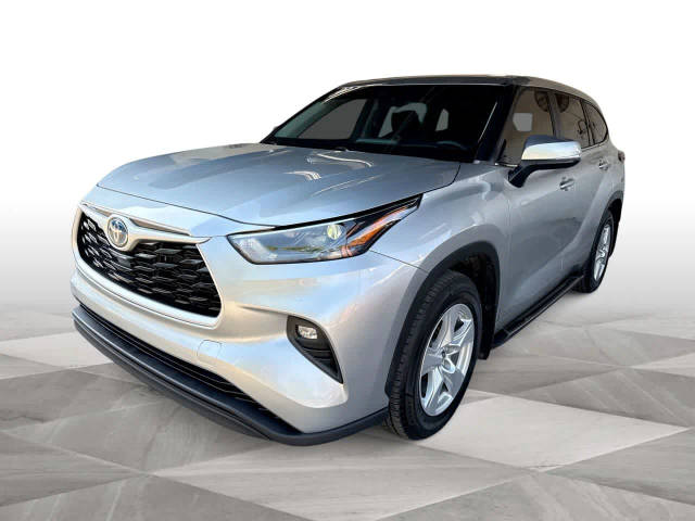 2023 Toyota Highlander Hybrid LE AWD photo