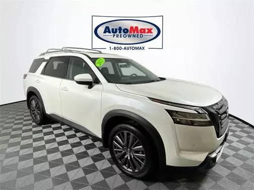 2023 Nissan Pathfinder SL 4WD photo