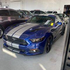 2015 Ford Mustang GT Premium RWD photo