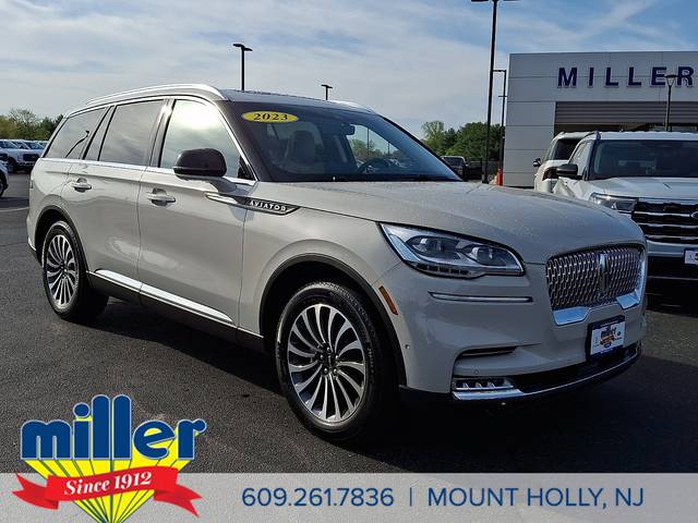 2023 Lincoln Aviator Reserve AWD photo