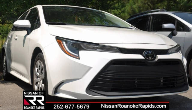 2023 Toyota Corolla LE FWD photo
