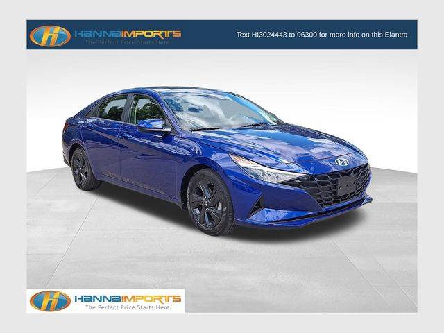 2023 Hyundai Elantra SEL FWD photo