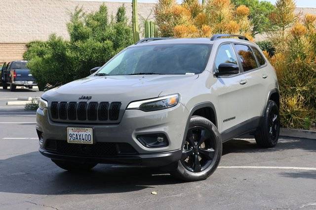 2023 Jeep Cherokee Altitude Lux 4WD photo