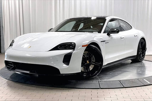 2023 Porsche Taycan GTS AWD photo