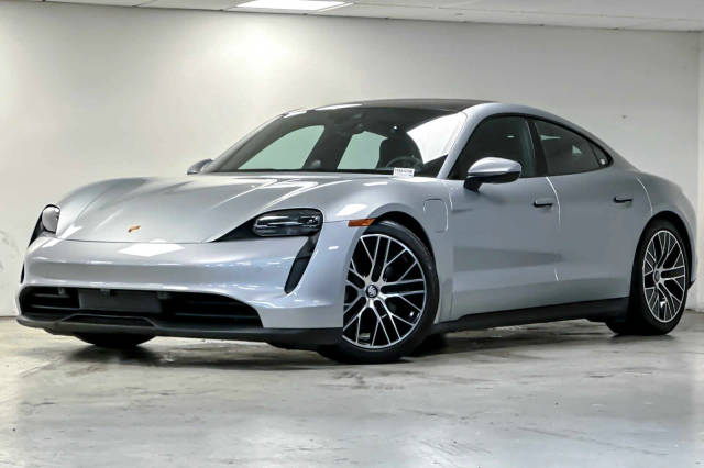 2023 Porsche Taycan  RWD photo