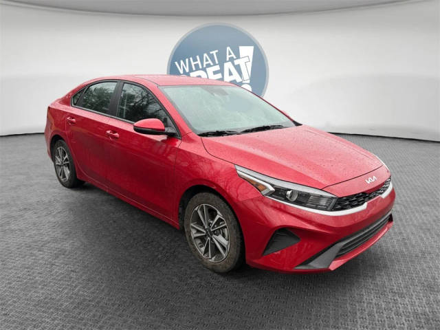 2023 Kia Forte LXS FWD photo