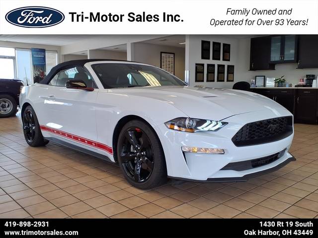 2023 Ford Mustang EcoBoost Premium RWD photo