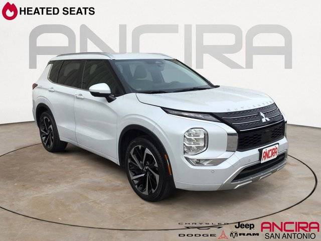 2023 Mitsubishi Outlander SEL FWD photo