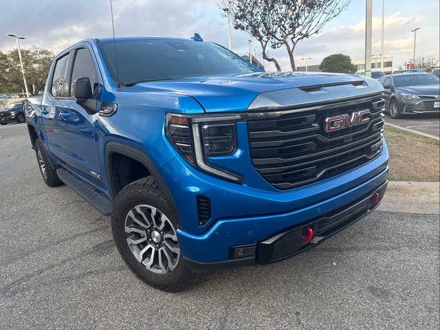 2023 GMC Sierra 1500 AT4 4WD photo