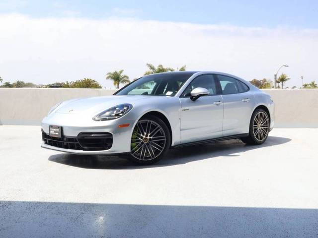 2023 Porsche Panamera 4 E-Hybrid Platinum Edition AWD photo