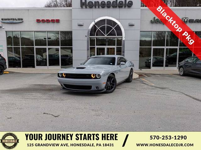 2022 Dodge Challenger R/T RWD photo