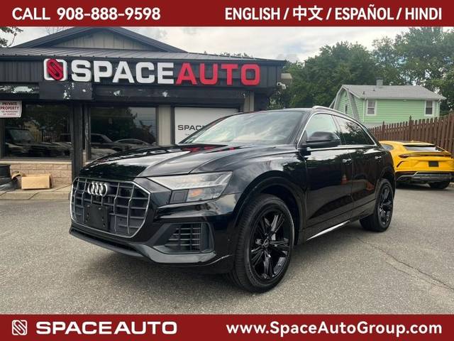 2023 Audi Q8 Premium Plus AWD photo