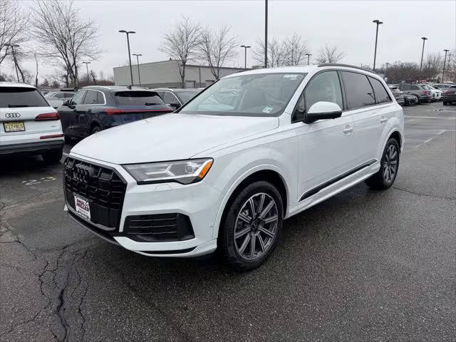 2023 Audi Q7 Premium Plus AWD photo