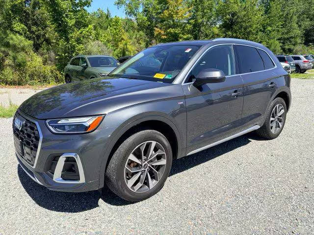 2023 Audi Q5 S line Premium AWD photo