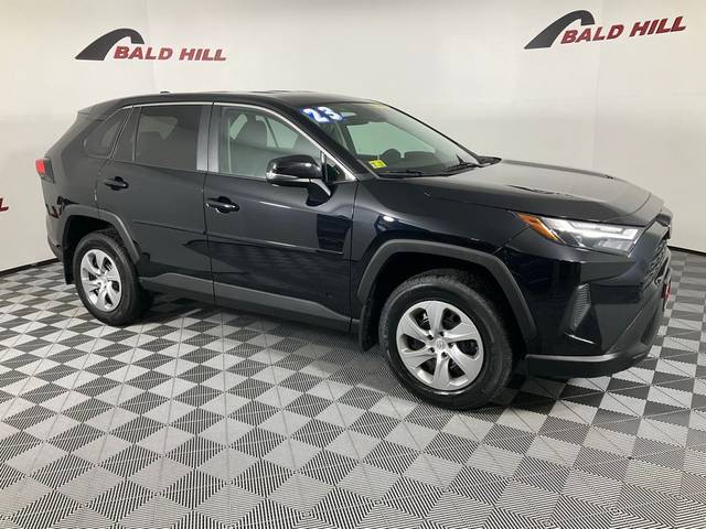 2023 Toyota RAV4 LE AWD photo