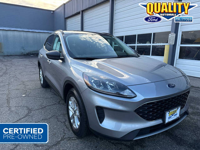 2022 Ford Escape SE AWD photo