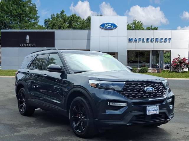 2023 Ford Explorer ST 4WD photo