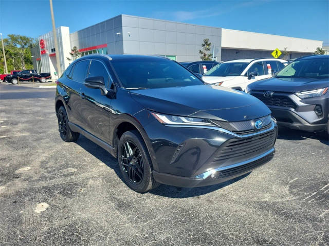 2023 Toyota Venza XLE AWD photo