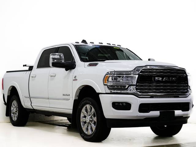 2023 Ram 2500 Limited 4WD photo