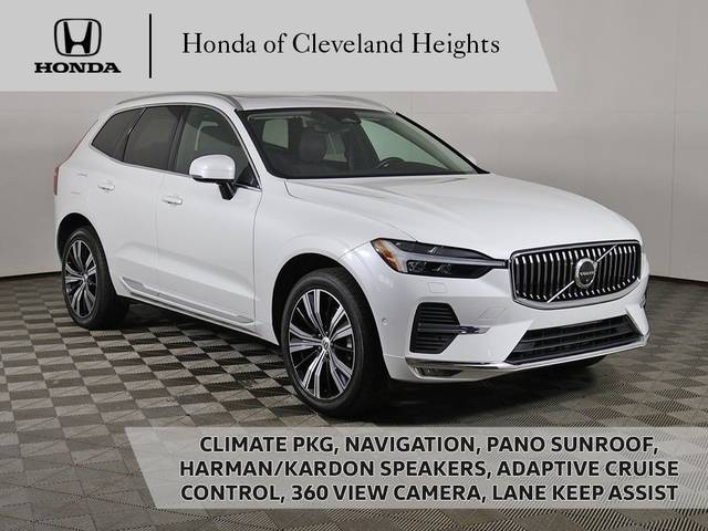 2023 Volvo XC60 Plus Bright Theme AWD photo