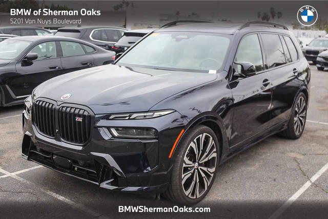 2023 BMW X7 M60i AWD photo