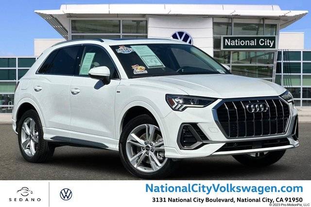 2023 Audi Q3 S line Premium AWD photo