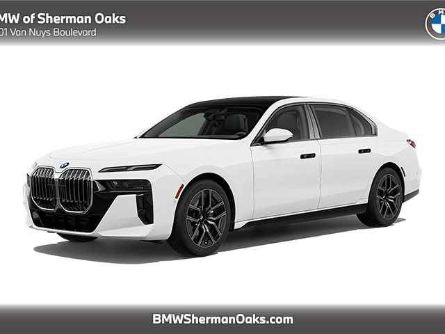 2023 BMW 7 Series 740i RWD photo
