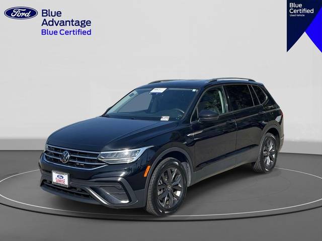 2023 Volkswagen Tiguan SE FWD photo