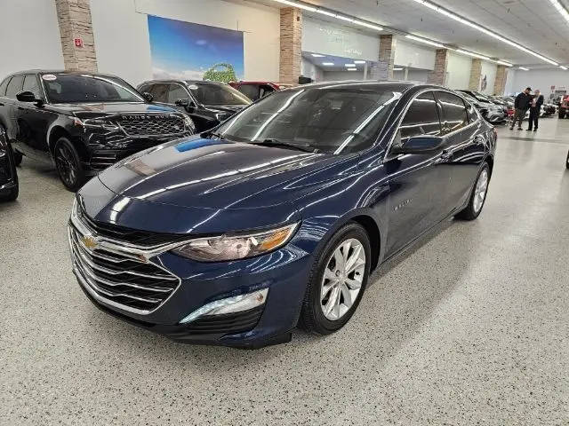 2021 Chevrolet Malibu LT FWD photo