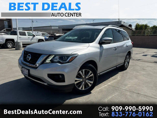 2020 Nissan Pathfinder SL FWD photo
