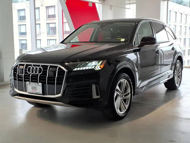 2023 Audi Q7 Premium Plus AWD photo