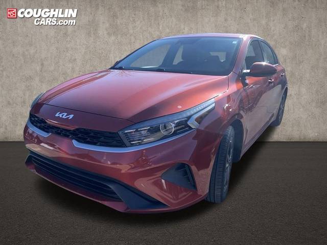 2023 Kia Forte LXS FWD photo