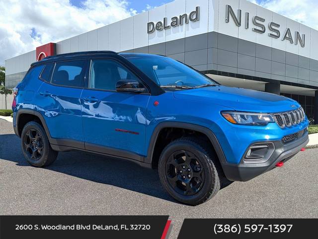 2023 Jeep Compass Trailhawk 4WD photo