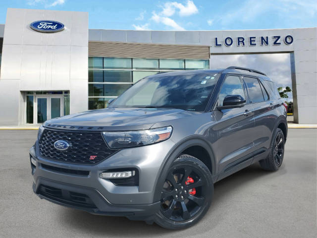 2023 Ford Explorer ST 4WD photo