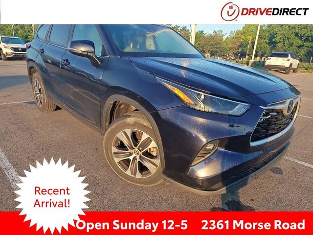 2023 Toyota Highlander XLE FWD photo