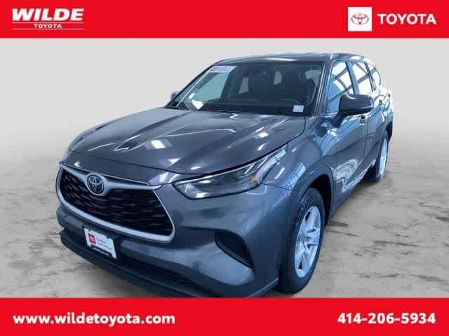 2023 Toyota Highlander L FWD photo