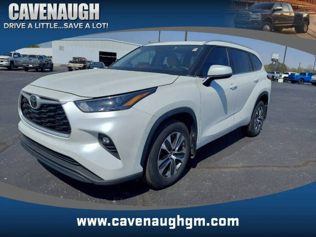 2023 Toyota Highlander L AWD photo