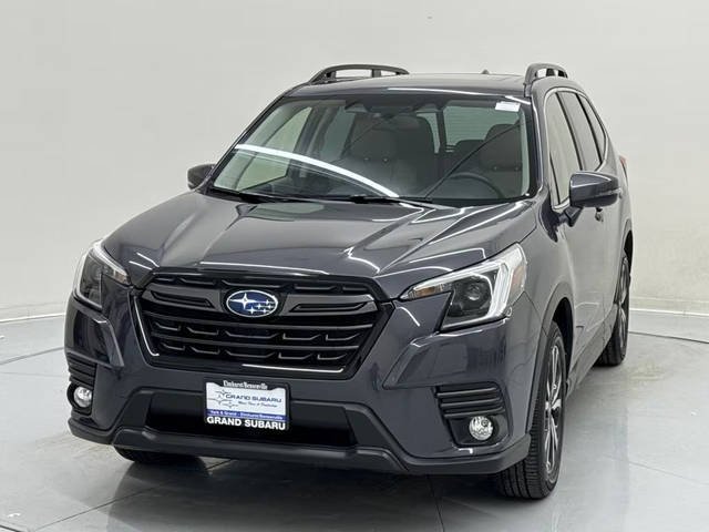 2023 Subaru Forester Limited AWD photo