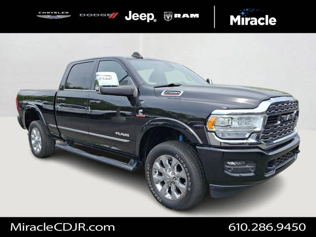 2023 Ram 2500 Limited 4WD photo
