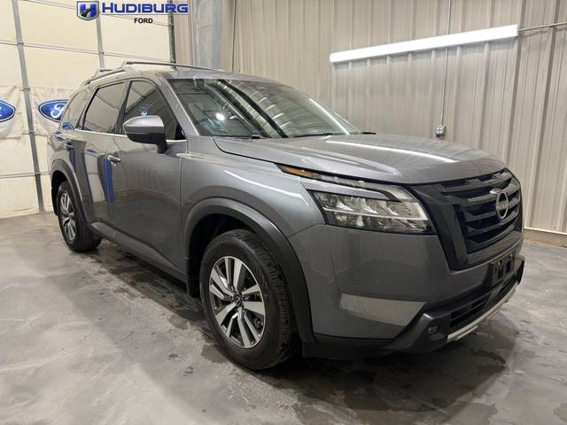 2023 Nissan Pathfinder SL FWD photo