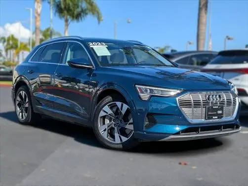 2023 Audi e-tron Premium Plus AWD photo