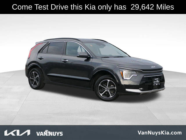 2023 Kia Niro SX FWD photo