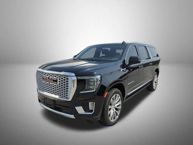 2022 GMC Yukon XL Denali 4WD photo