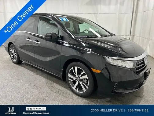 2023 Honda Odyssey Touring FWD photo