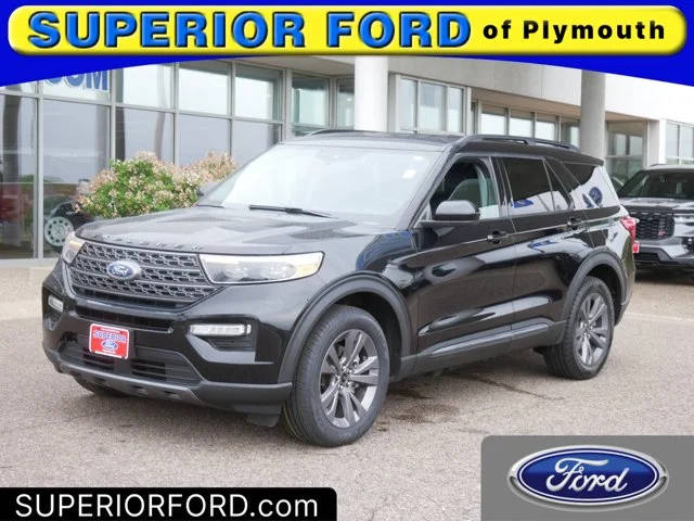 2023 Ford Explorer XLT 4WD photo